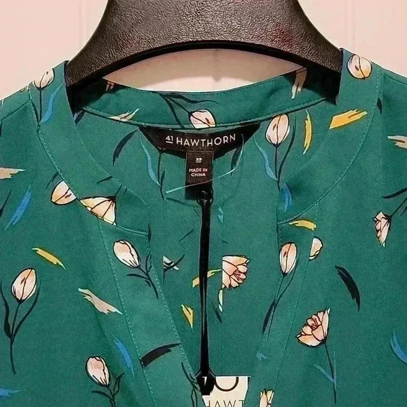 41 Hawthorn Green Floral 3/4 Bell Sleeves Size XS - Picture 2 of 7